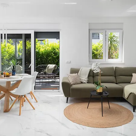 דירה Sunny Garden The Modern זאדאר