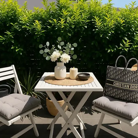 Sunny Garden The Modern Apartmán